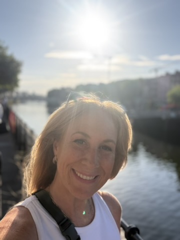 One last walk through Dublin.
